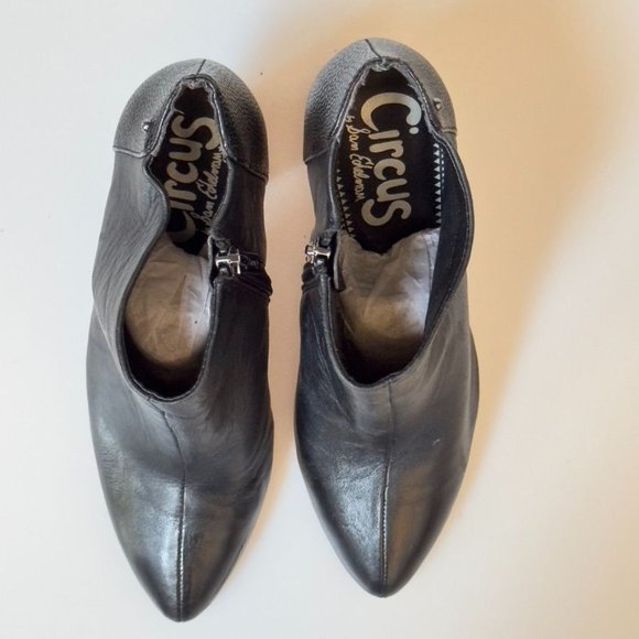 CIRCUS by Sam Edelman Shoes Black Leather Gold Block Heel Bootie Womans 8M - Picture 5 of 12